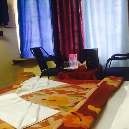 Hotel Shingar Manāli Buitenkant foto