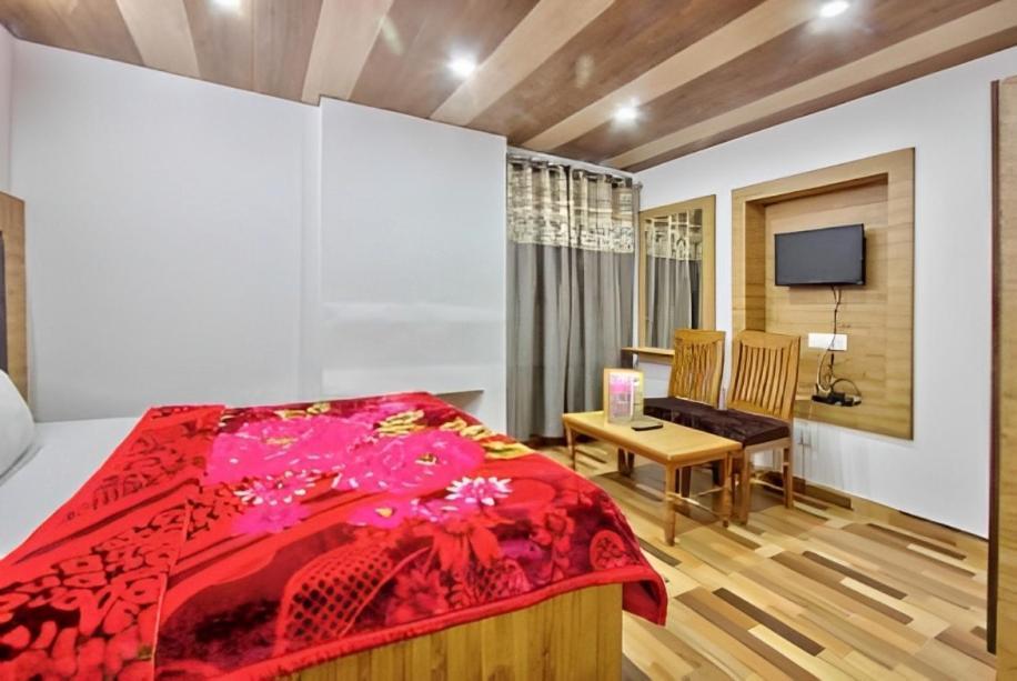 Hotel Shingar Manāli Buitenkant foto